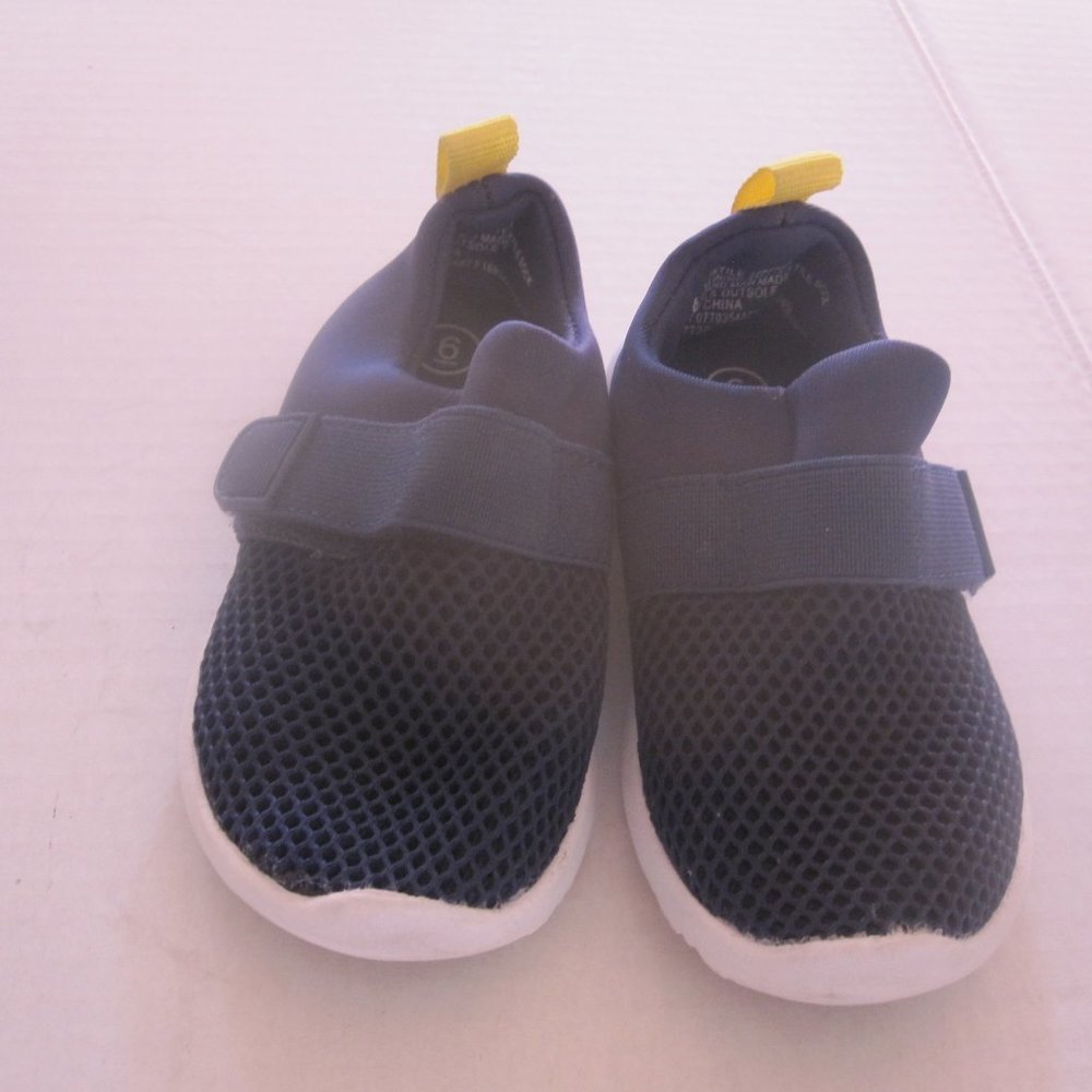 Cat&Jack Toddler Shoes Mesh&Rubber. Slip-On with Snap. Navy Blue. Size 6.